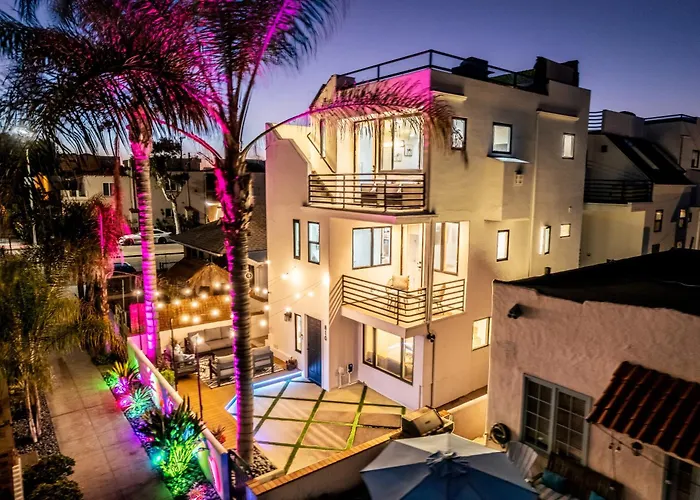 Ocean Bay Views With Private Rooftop Hot Tub